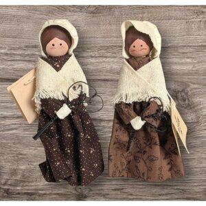 Handmade Clothespin Dolls Pioneers Pilgrim Lady Old Fashioned Woman Prairie 4.5"
